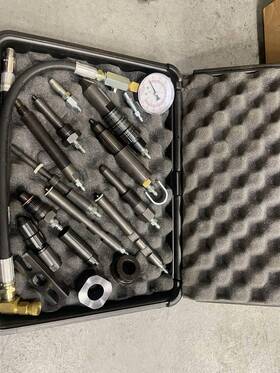 Dct1579 Matco Tools Diesel Compression Tester/adapters Kit