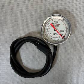 224.21141 Penske Vintage Engine Vacuum Fuel Pump Pressure Gauge Sears Roebuck -made In Usa