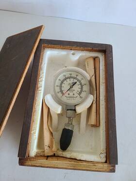 3-0346-5 Sears 3-0346-6 Compression Tester With Wood Box Made In Usa Vintage