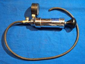 Stv-260-a Stant Stv-260a Vacuum Tester For Choke Pull-offs Distributors Tested And Working