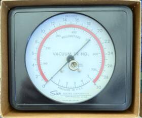 Twig-101 Sun Electric 339-101 Vintage Vacuum Gauge Tester Inches Hg And Mm Scale Nos