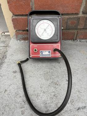 Vt-37 Sunpro Vintage Automotive Sun Vacuum Tester Gauge