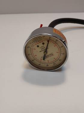 C19a-2 Valley Vintage Fox Compression Gauge
