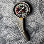 Vintage Rac 0-300 Psi Engine Compression Tester 2.5 Gauge Automotive Tool Kg/cm. Fixed Price $5.22.