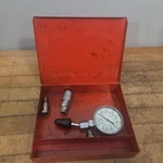 Snap-on Tools Kilopascal Diesel Compression Tester Gauge MT33B Usa. Fixed Price $55.00.